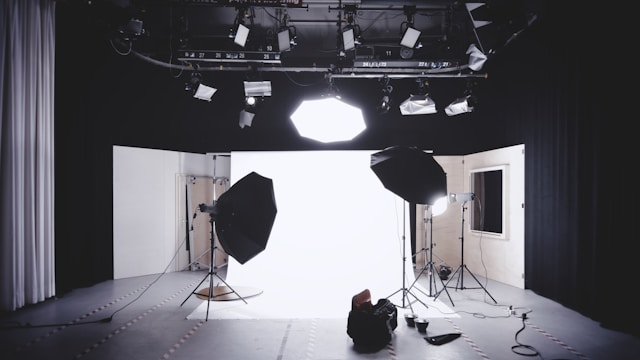 alexander-dummer-aS4Duj2j7r4-unsplash